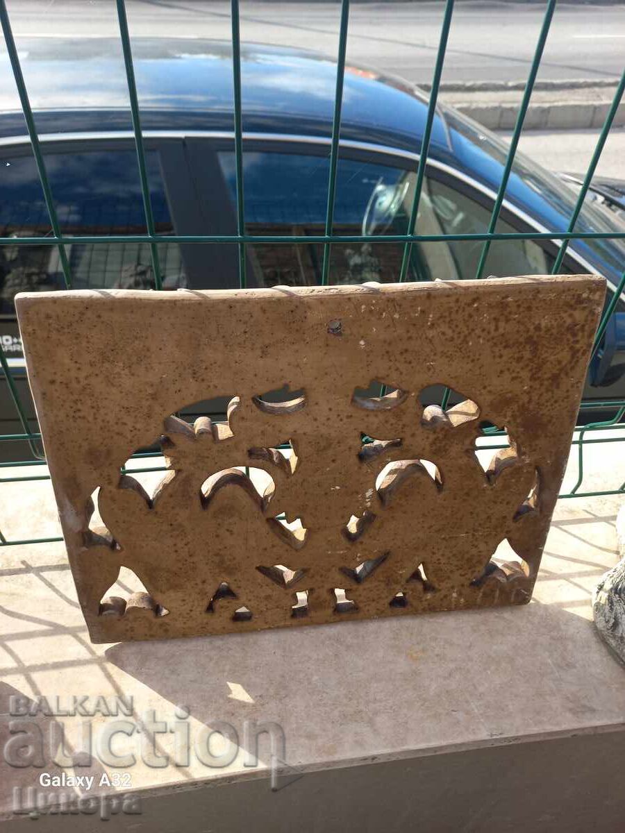 Παράδοση ΓΥΨΙΝΟ ΠΑΝΟ ΑΠΟ ΣΟΣΙΑΛΙΣΤΙΚΗ ΞΥΛΟΓΛΥΠΤΙΚΗ ΑΕΤΟΣ