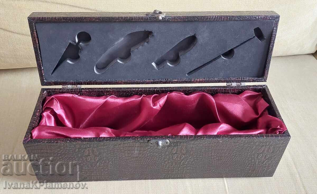 Κουτί κρασιού για τους γνώστες με τιμή 30.00 BGN | € 15.34