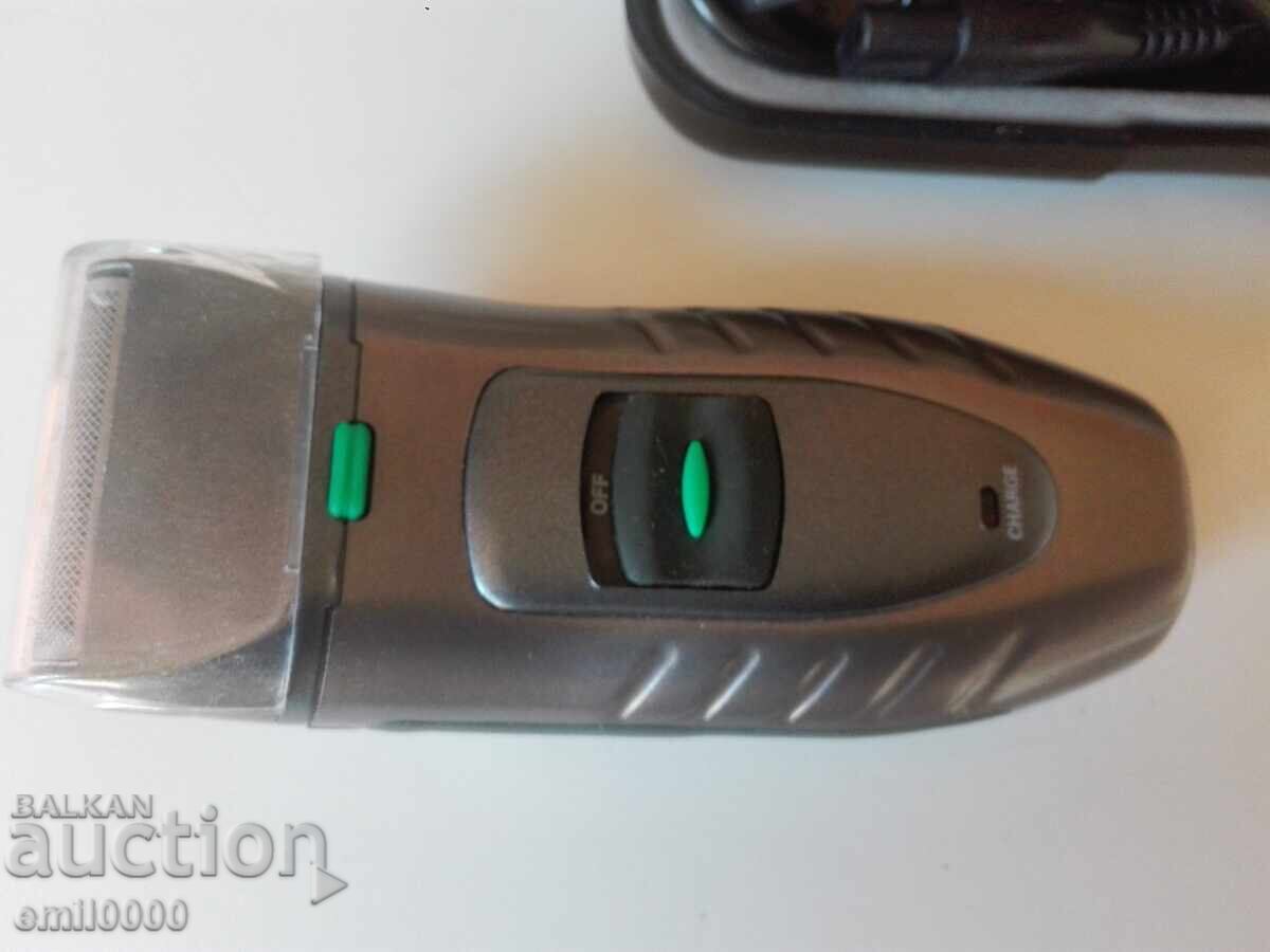 Electric shaver with price 9.99 BGN | € 5.11