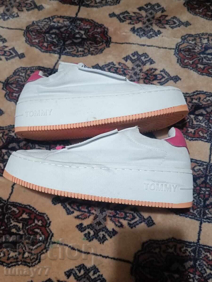 Tommy Hilfiger Original Oversized Label Icon Sneaker EN0EN00787 White - 5