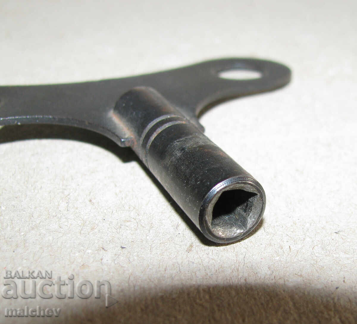 Παράδοση Μεγάλο κλειδί για ρολόι τοίχου, άνοιγμα 5/5 χιλ., άριστο