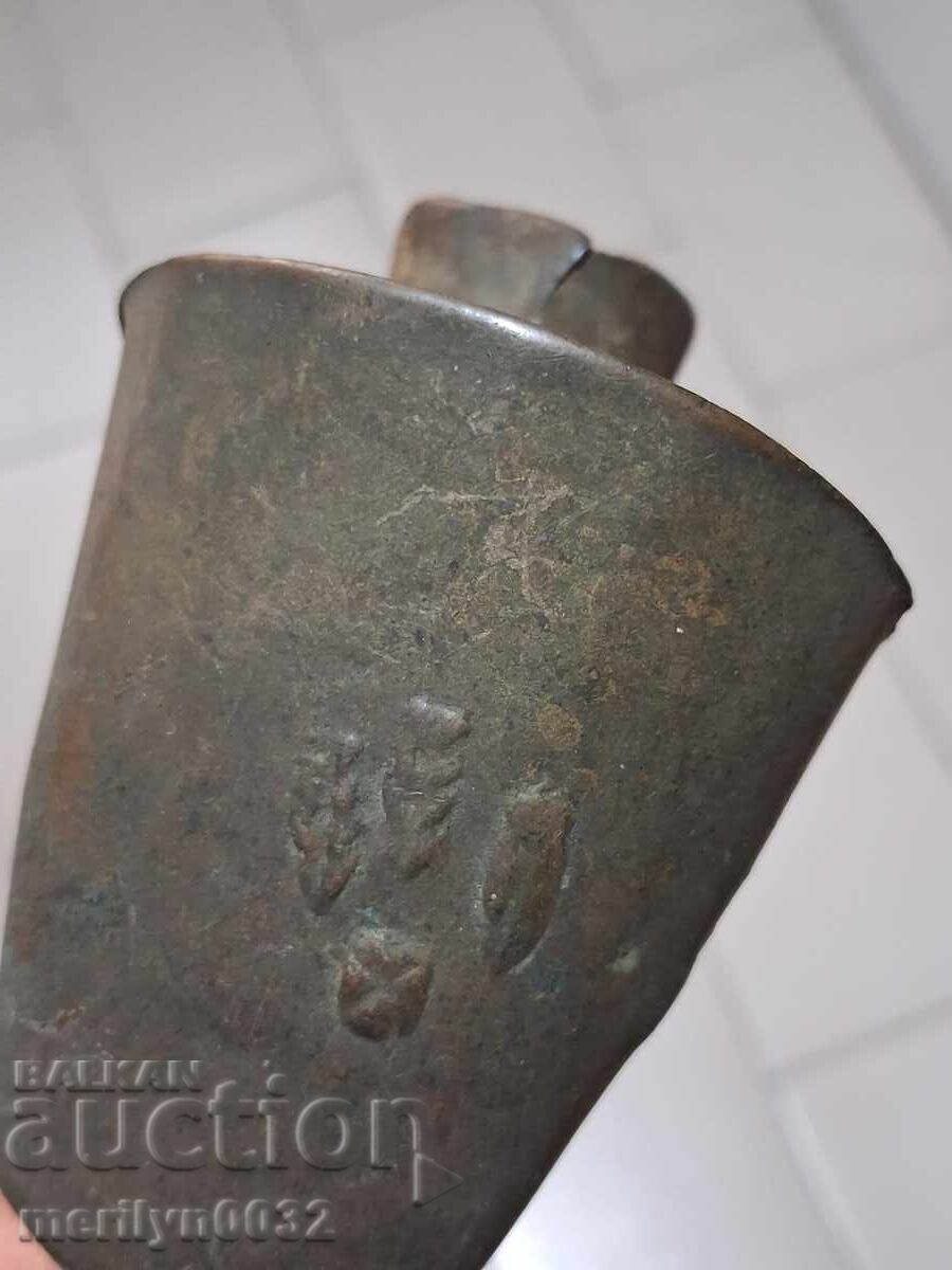 Auction  Old bronze cauldron with leather strap, bell, clapper, chime