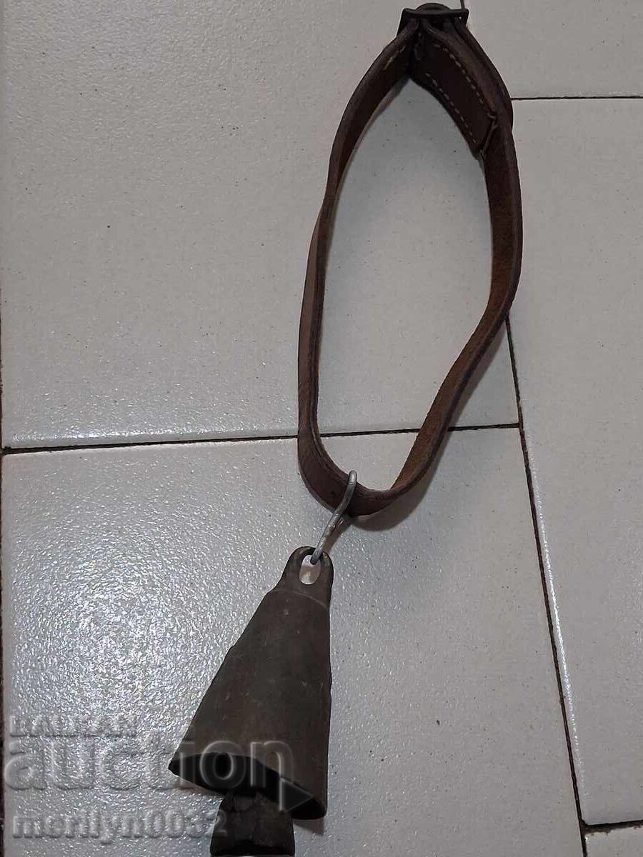 Old bronze cauldron with leather strap, bell, clapper, chime - 7
