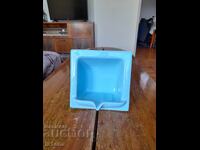 Sapuniera veche de faianta