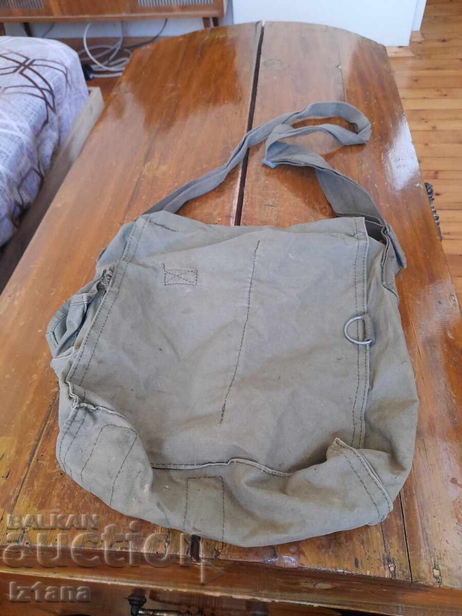 Аукцион Стара торба от противогаз