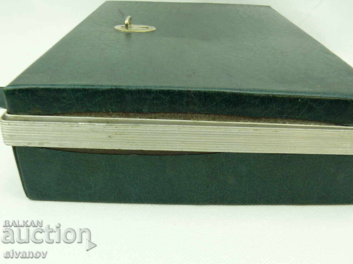 Παράδοση Παλιό φαρμακείο βαλίτσα άδειο #2414