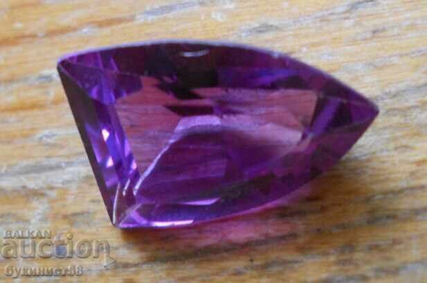 Фасетиран полускъпоценен камък - аметист - 14 ct с цена 15.00 лв. | € 7.67 Фасетиран полускъпоценен камък - аметист - 14 ct с цена 15.00 лв. | € 7.67