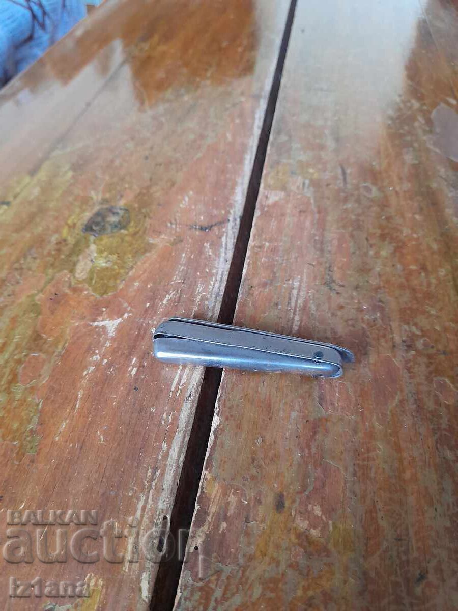 Стар кондукторски перфоратор за билети БДЖ