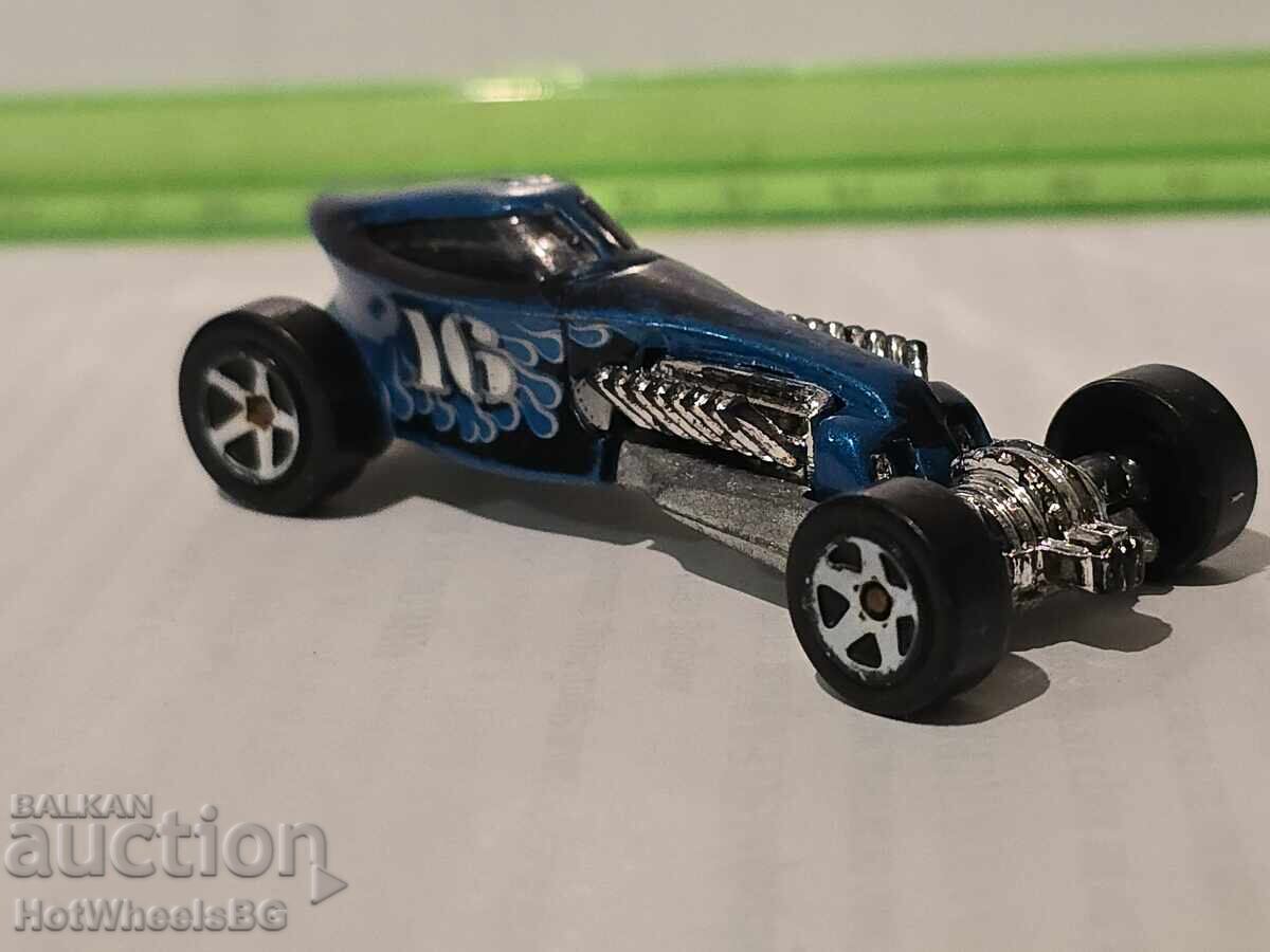 Auction Hot Wheels metal trolley Auction Hot Wheels metal trolley