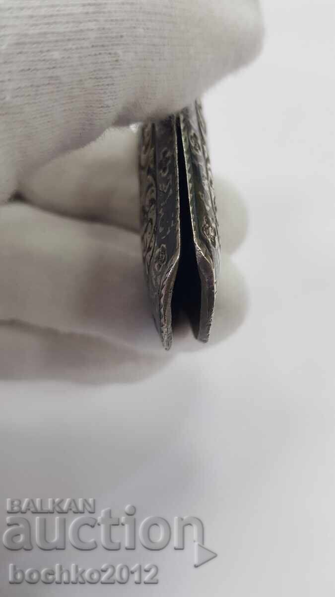 Delivery of Rare chireni, elements for a Revival pistol, handgun