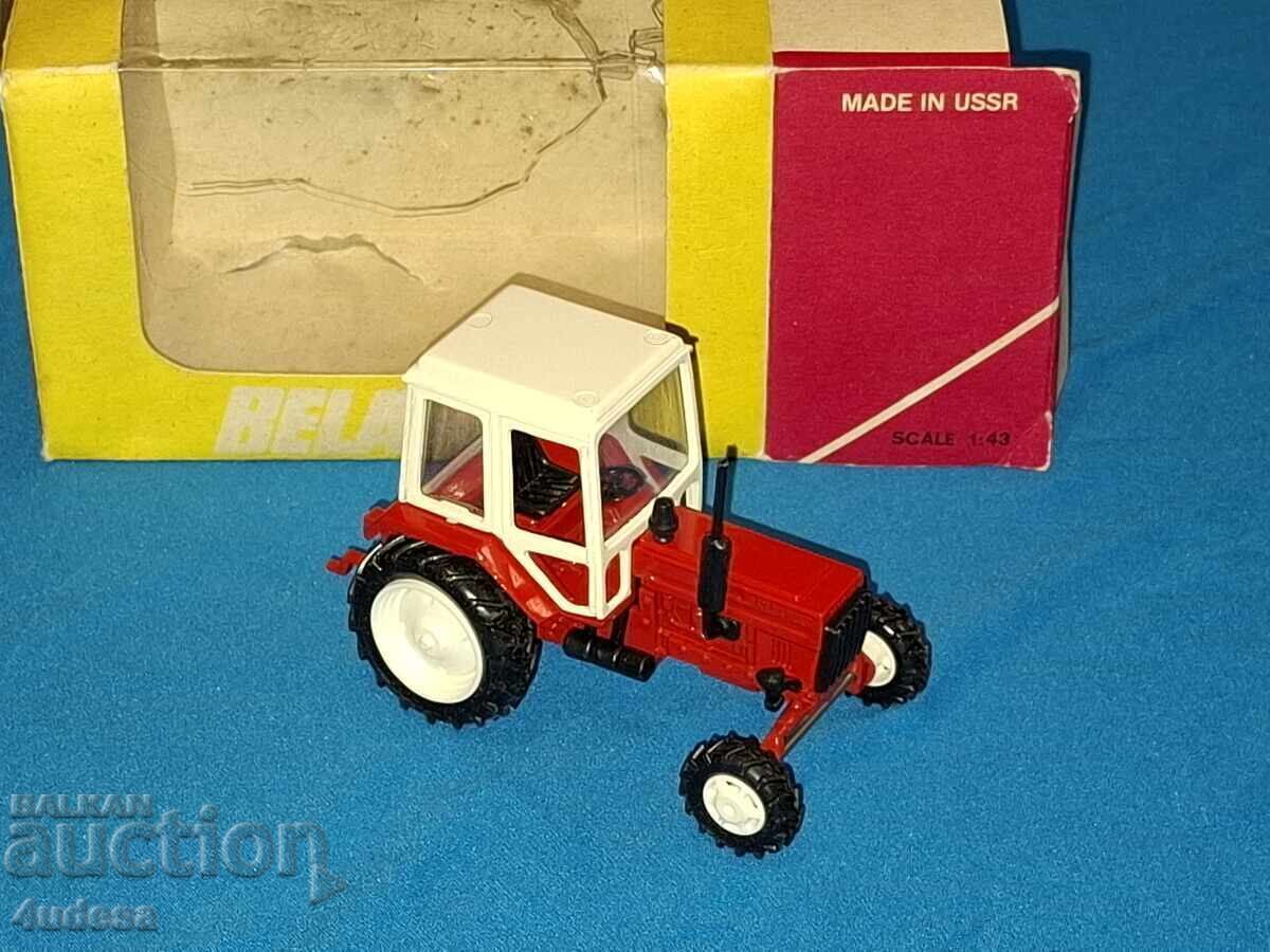 Model metalic rusesc de tractor Belarus 1:43 Made in USSR cu preț € 70.00 | 136.91 BGN