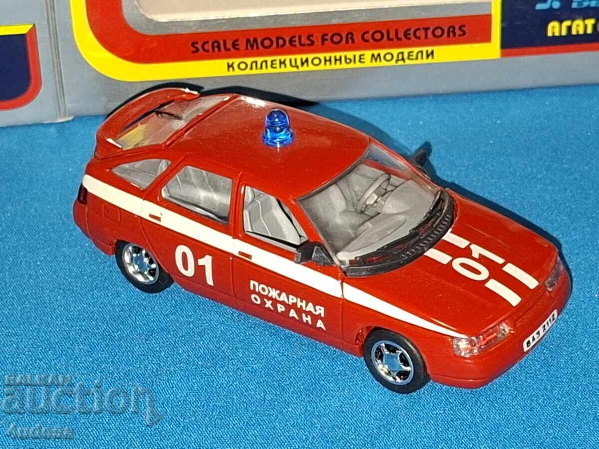 Model de mașină metalică rusească Lada VAZ 2112 Pompieri cu preț 200.00 BGN | € 102.26