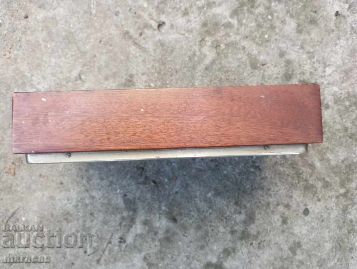 Ceas de masă vechi Maiak cu preț € 16.36 | 32.00 BGN