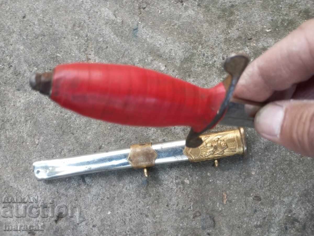 Παράδοση Στρατιωτικό μαχαίρι