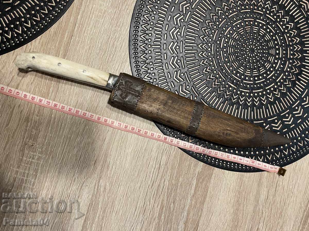 Cuțit de cioban ialamlie. Cuțit vechi. Cuțit restaurat