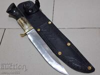 Hunting knife leather sheath handle deer and buffalo horn blade