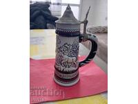 Старинна халба за бира, авон