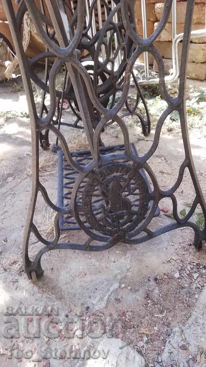Auction  Singer sewing machine stand