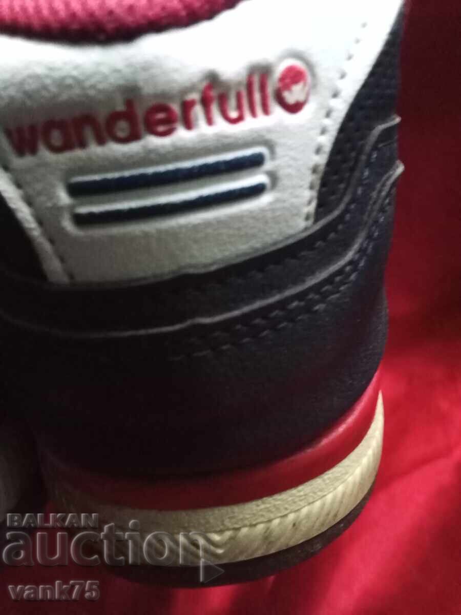 Δημοπρασία Μαρκόσπορτ παπούτσια και αθλητικά παπούτσια