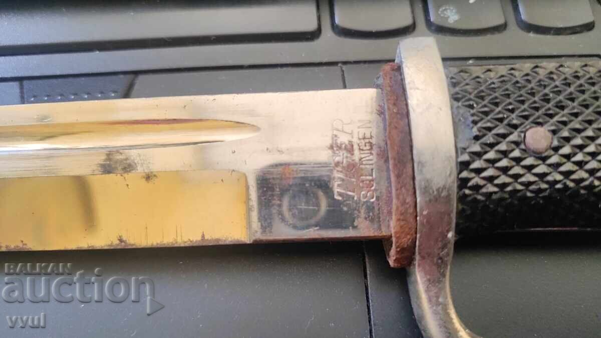 Delivery of "Parade" Dagger - Wehrmacht Troops. SOLINGEN TIGER Brand