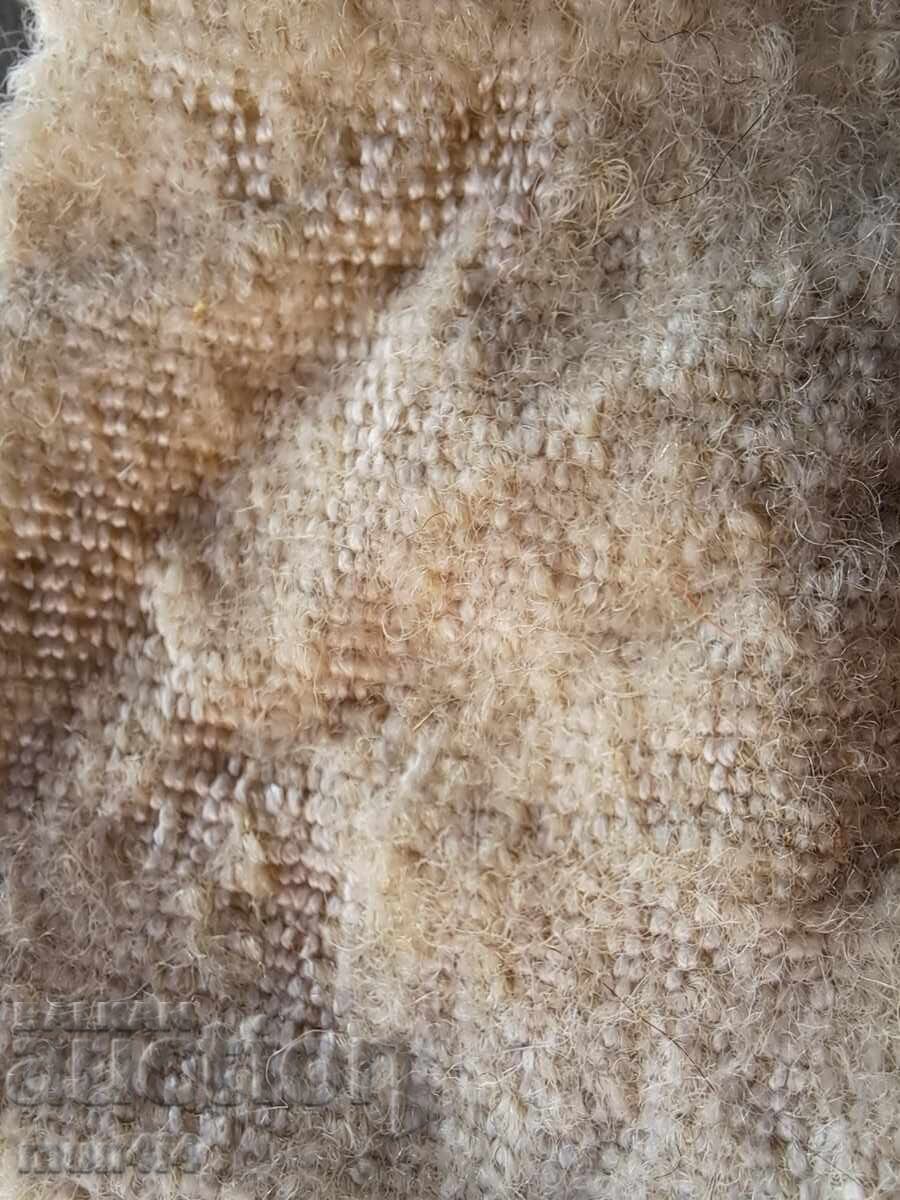 Delivery of White 16m. Shayak (a type of woolen fabric) handwoven woolen cloth