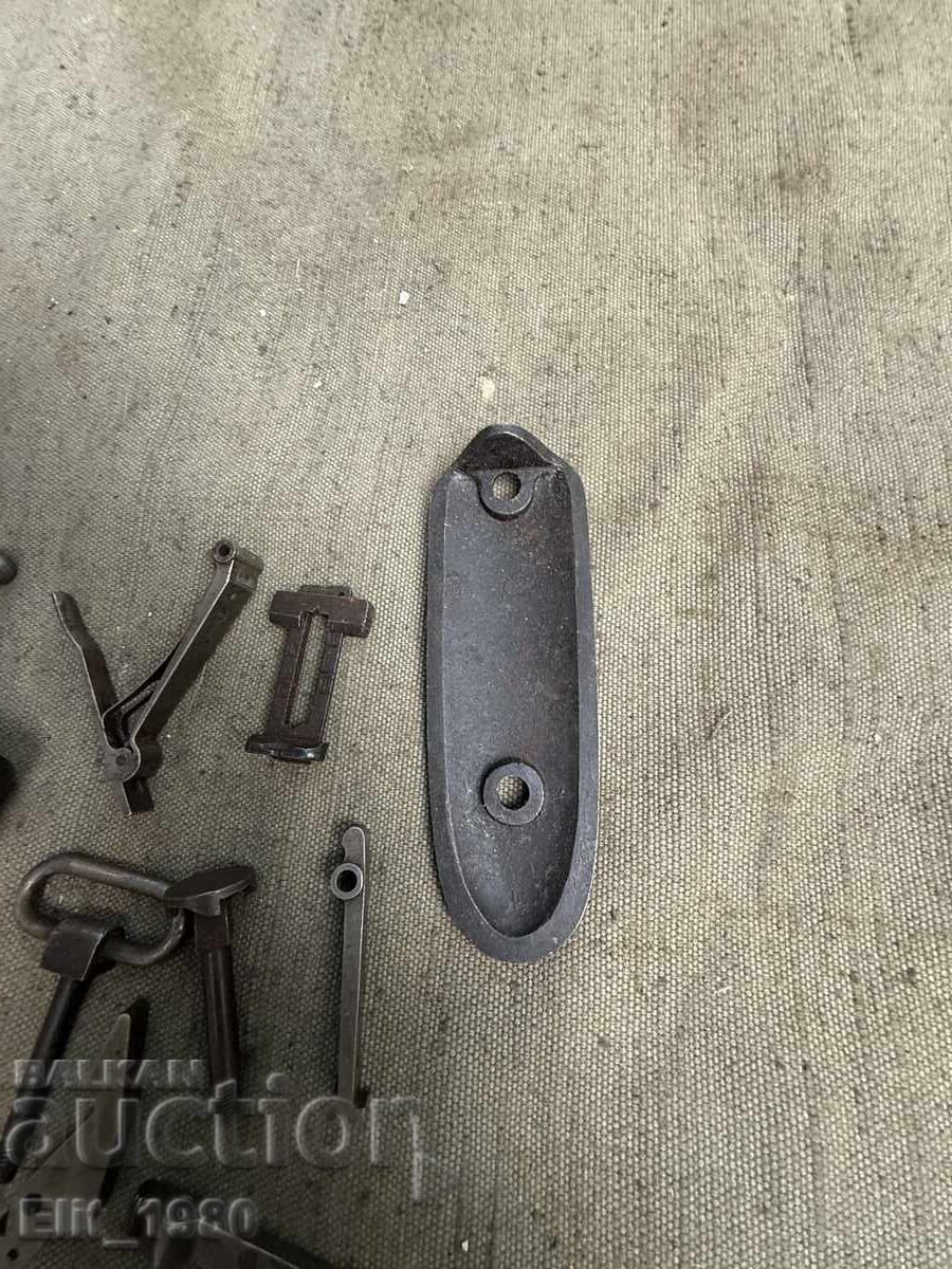 Piese pentru Mannlicher M95 cu preț 99.00 BGN | € 50.62 Piese pentru Mannlicher M95 cu preț 99.00 BGN | € 50.62