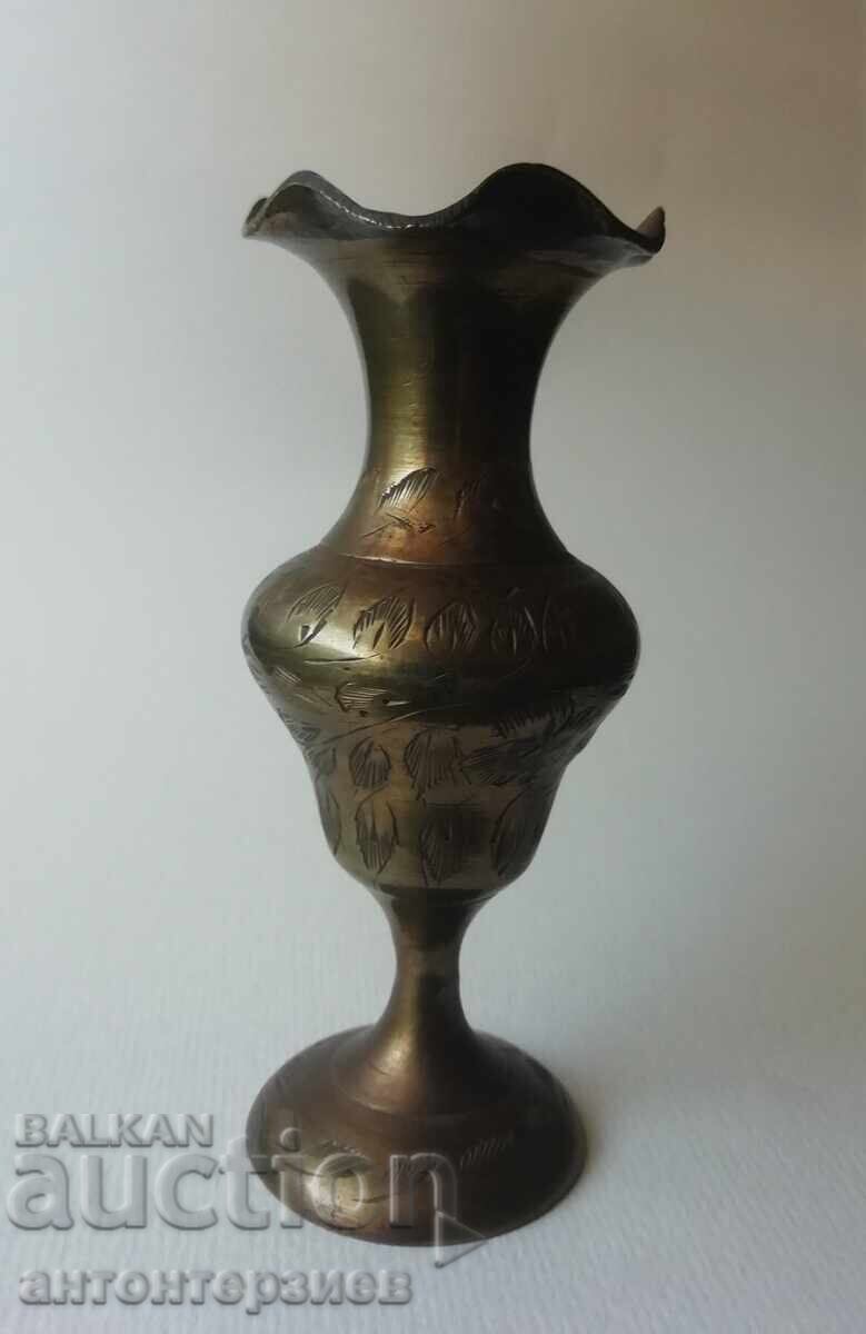 Brass jewelry candlestick; Dutch
