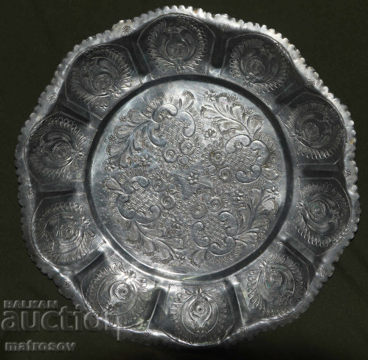 Metal silver-plated tray