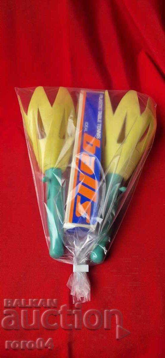 Auction  SOCIAL TOYS - ROCKETS WITH BALLS