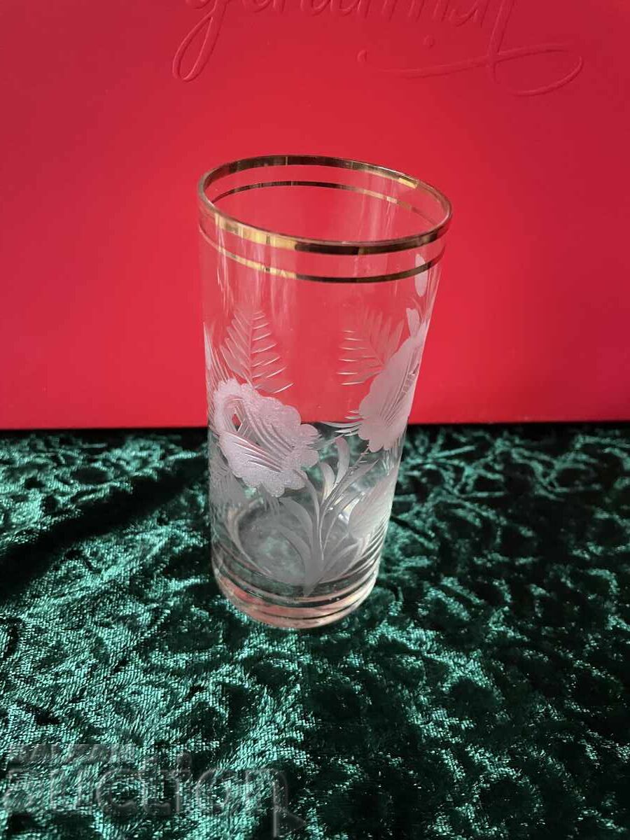 Bowl - 1 piece, finely engraved glass, 12/5 cm height Bowl - 1 piece, finely engraved glass, 12/5 cm height