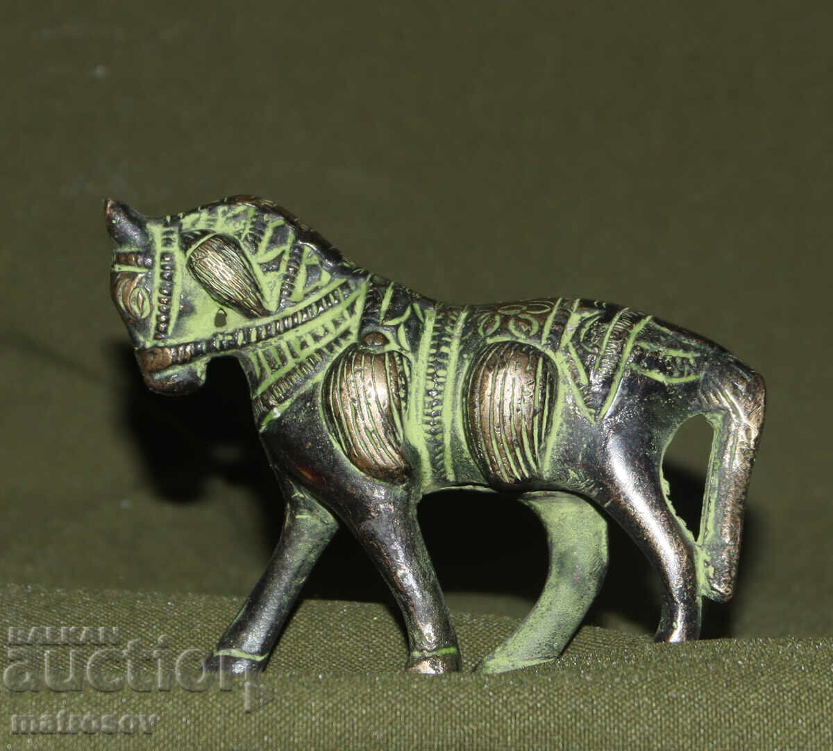 Παράδοση Χάλκινη φιγούρα, άλογο