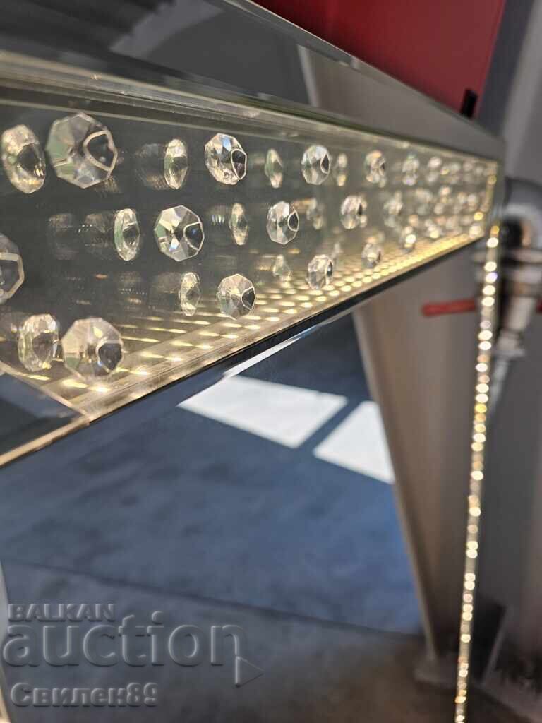 Stylish LED Mirror - 6