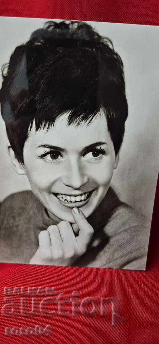 ΛΙΛΙ ΙΒΑΝΟΒΑ με τιμή 5.55 BGN | € 2.84 ΛΙΛΙ ΙΒΑΝΟΒΑ με τιμή 5.55 BGN | € 2.84