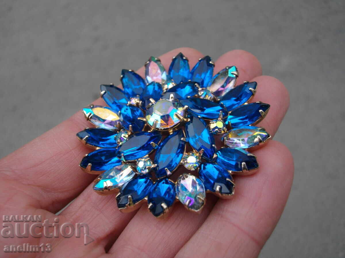 ΜΕΓΑΛΗ ΠΑΛΙΑ ΚΑΡΦΥΛΑ με τιμή 50.00 BGN | € 25.56