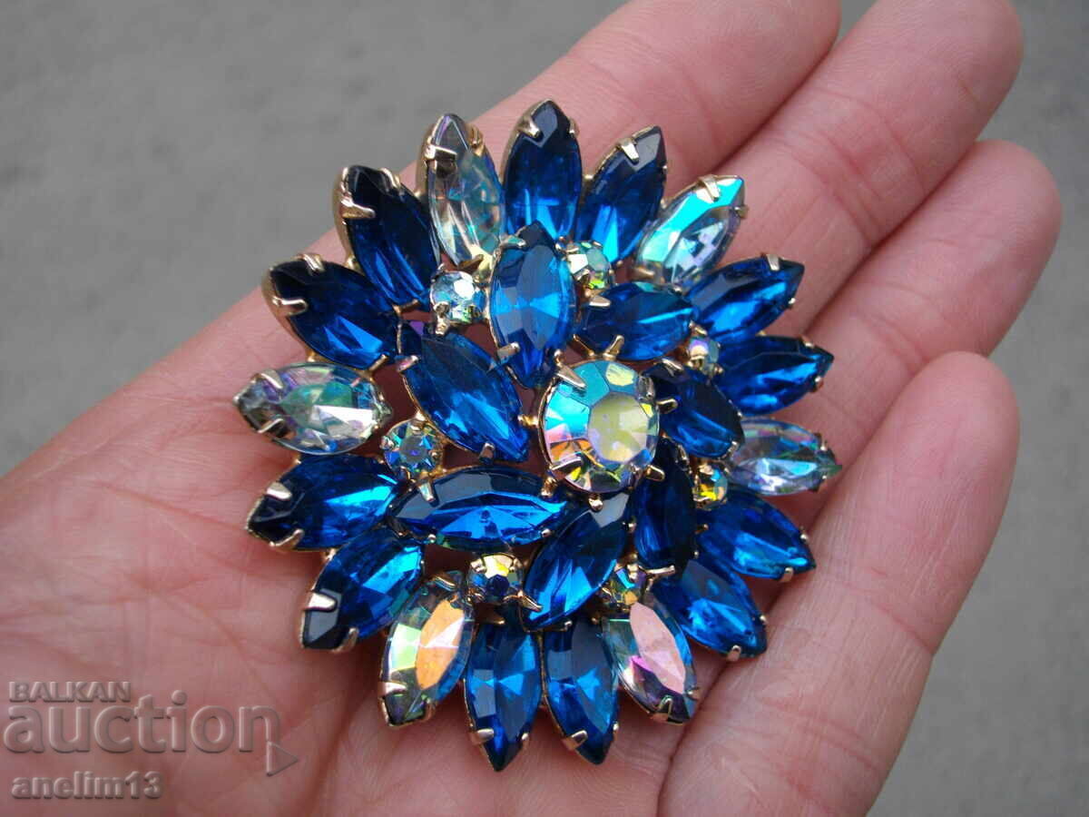 ΜΕΓΑΛΗ ΠΑΛΙΑ ΚΑΡΦΥΛΑ - 5