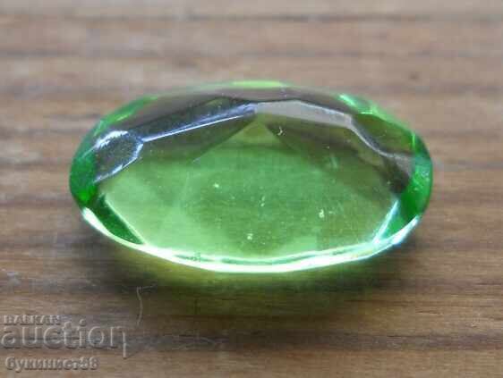 Δημοπρασία Φασεταρισμένος ημιπολύτιμος λίθος - περιδοτή Δημοπρασία Φασεταρισμένος ημιπολύτιμος λίθος - περιδοτή