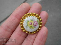 BRANGE VECHE AURATA CU PORTELAN