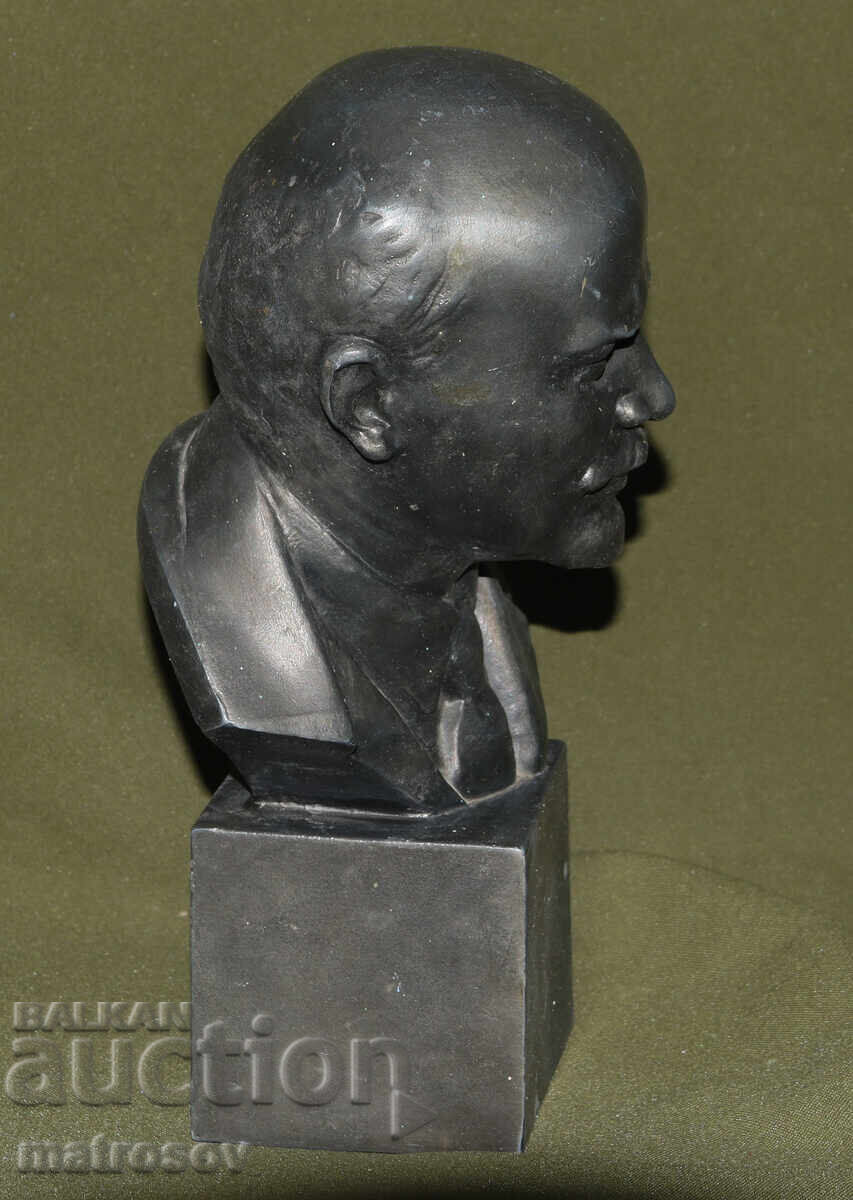 Metal sculpture bust Russia USSR Vladimir Ilyich Lenin - 7