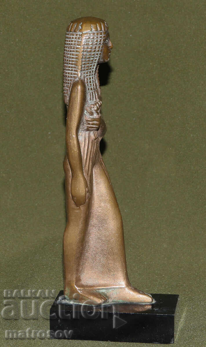Delivery of Original Bronze Sculpture, Stylized Figure, Egypt