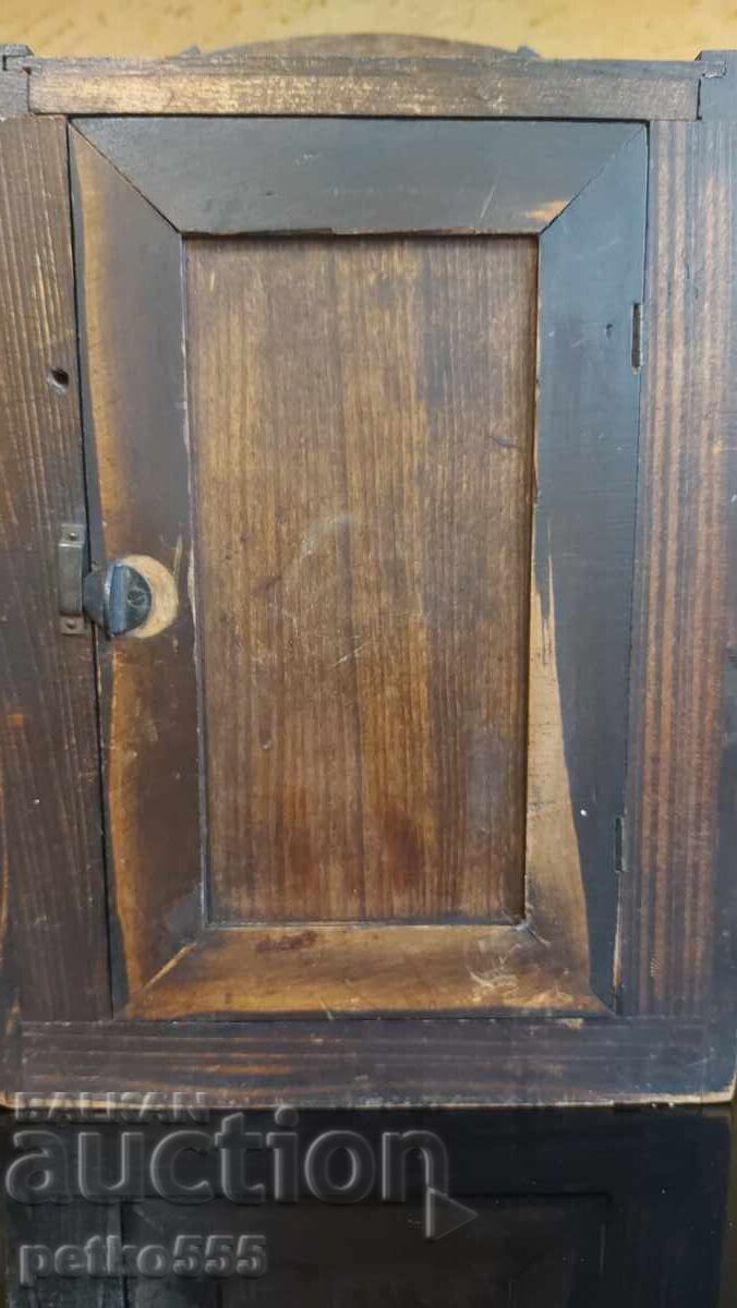 Livrarea CEAS DE MASĂ NEMȚESC, CU CALE, N.A.S