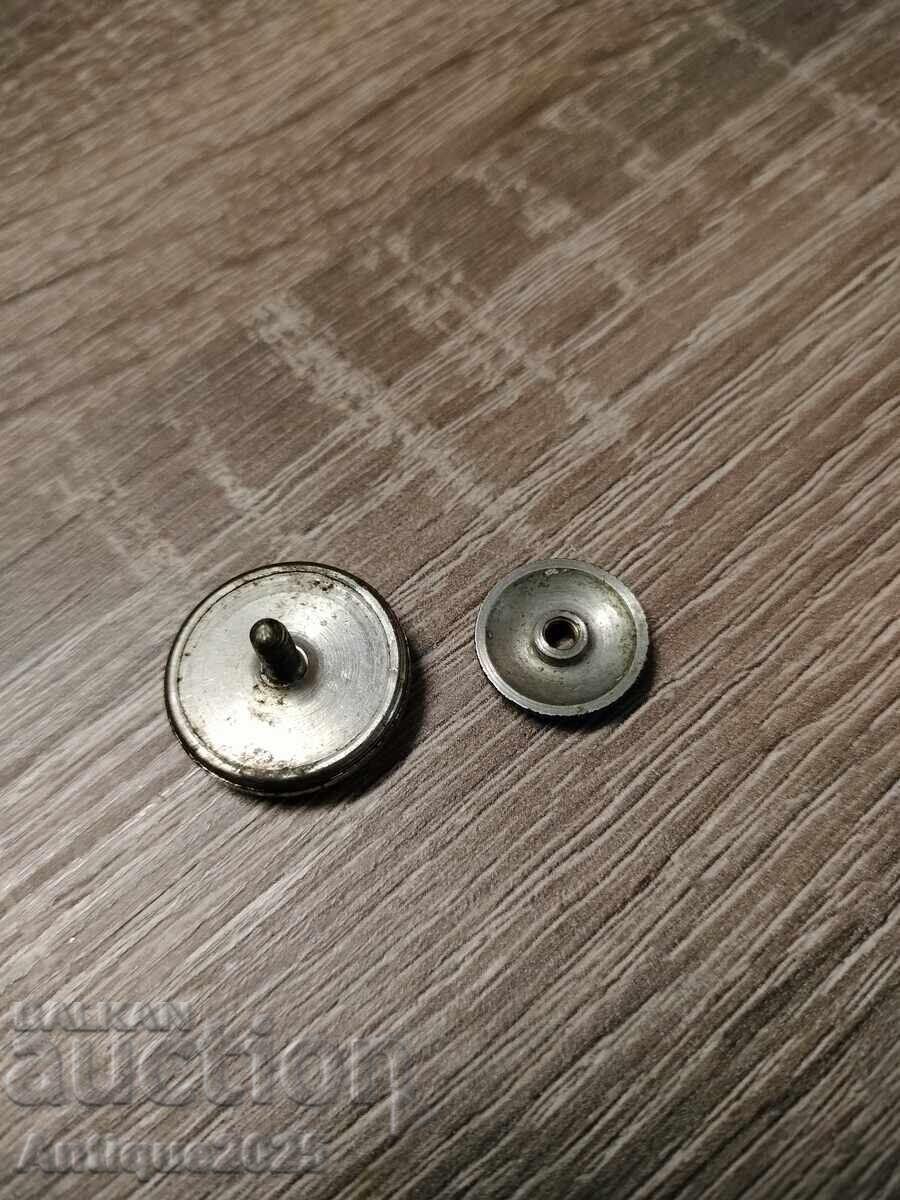 Значка с изображението на Сталин, с винтово закрепване с цена 110.00 лв. | € 56.24 Значка с изображението на Сталин, с винтово закрепване с цена 110.00 лв. | € 56.24