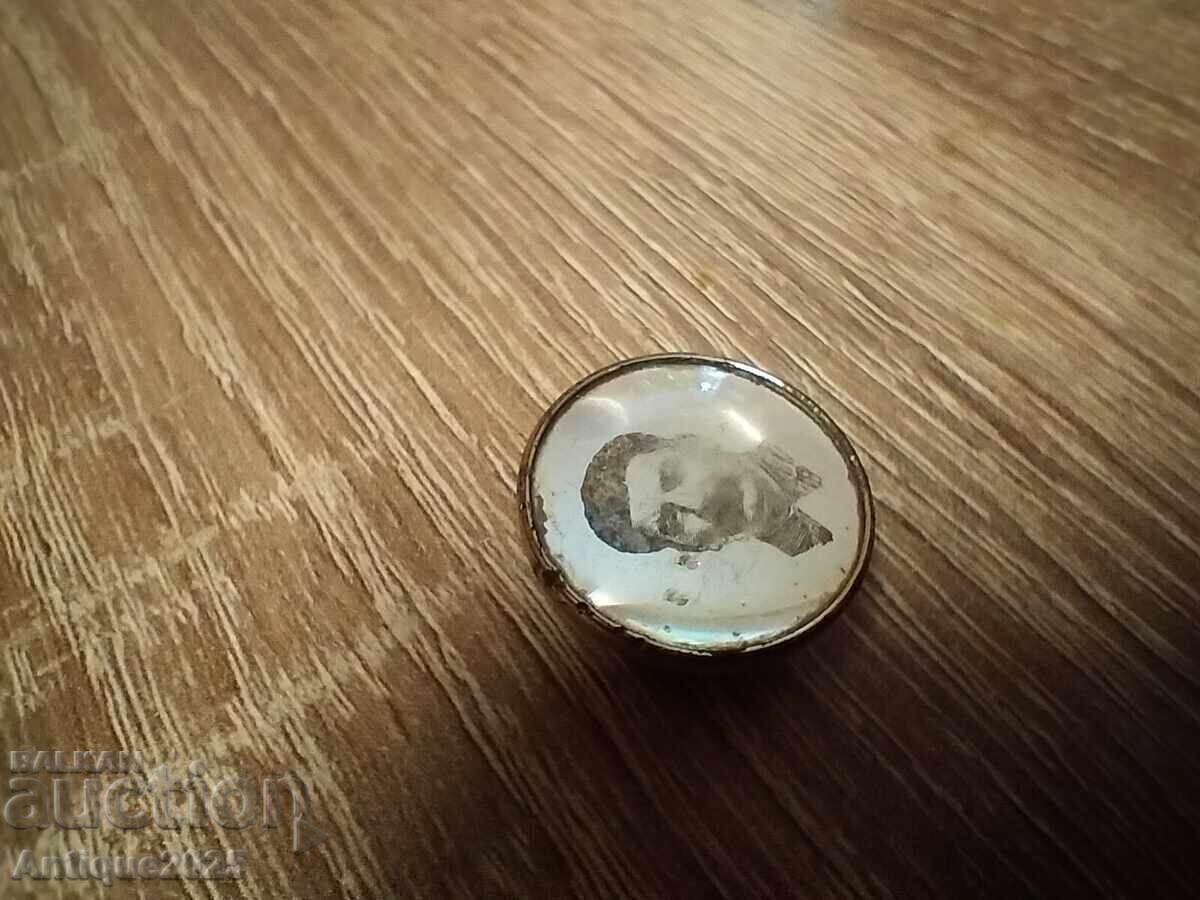 Stalin badge with screw fitting