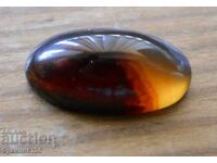 Φασεταρισμένο ημιπολύτιμο λίθο τύπου καμπουσόν - αχάτης