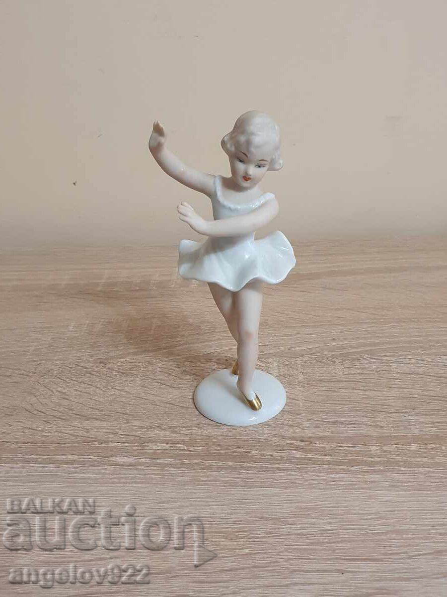 German porcelain figure statuette Wallendorf 2 German porcelain figure statuette Wallendorf 2