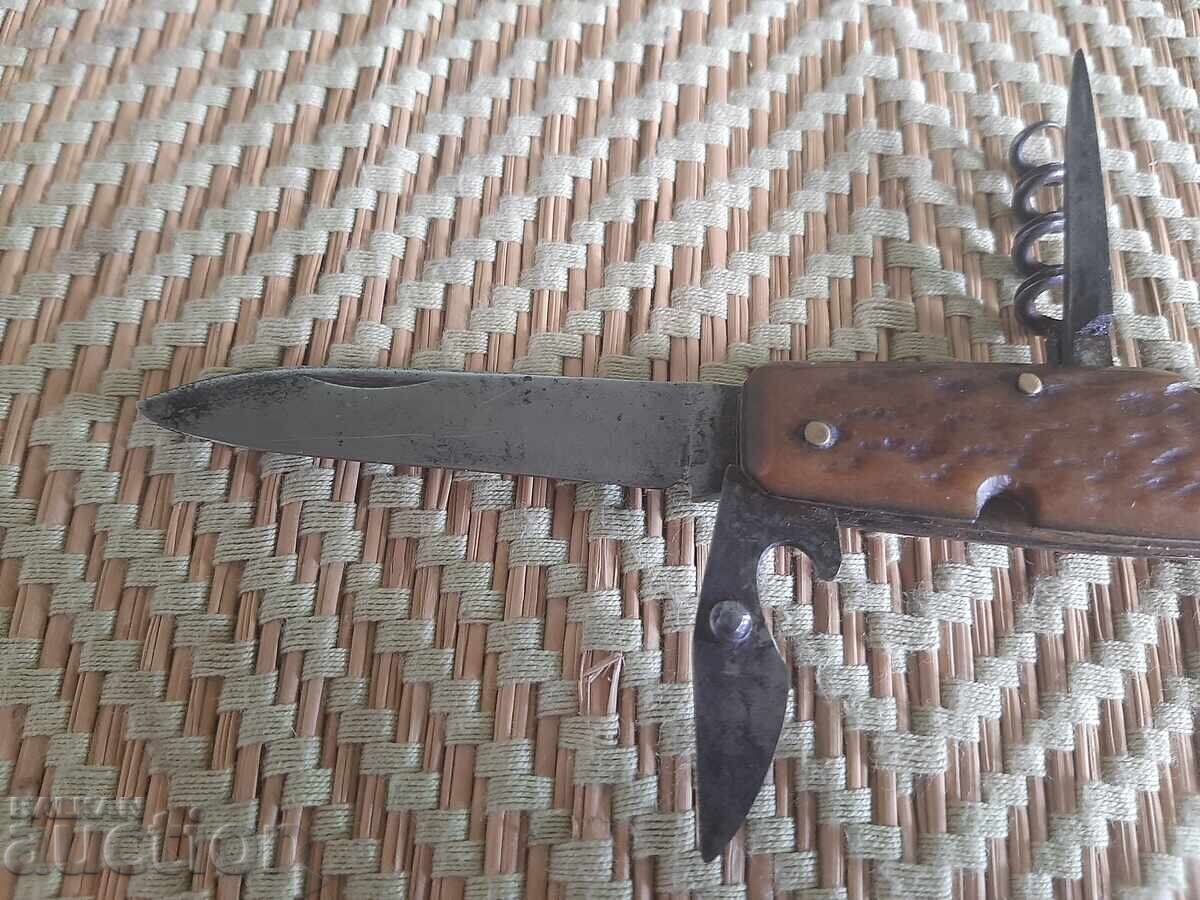 Old multi-functional pocket knife with price 20.00 BGN | € 10.23 Old multi-functional pocket knife with price 20.00 BGN | € 10.23