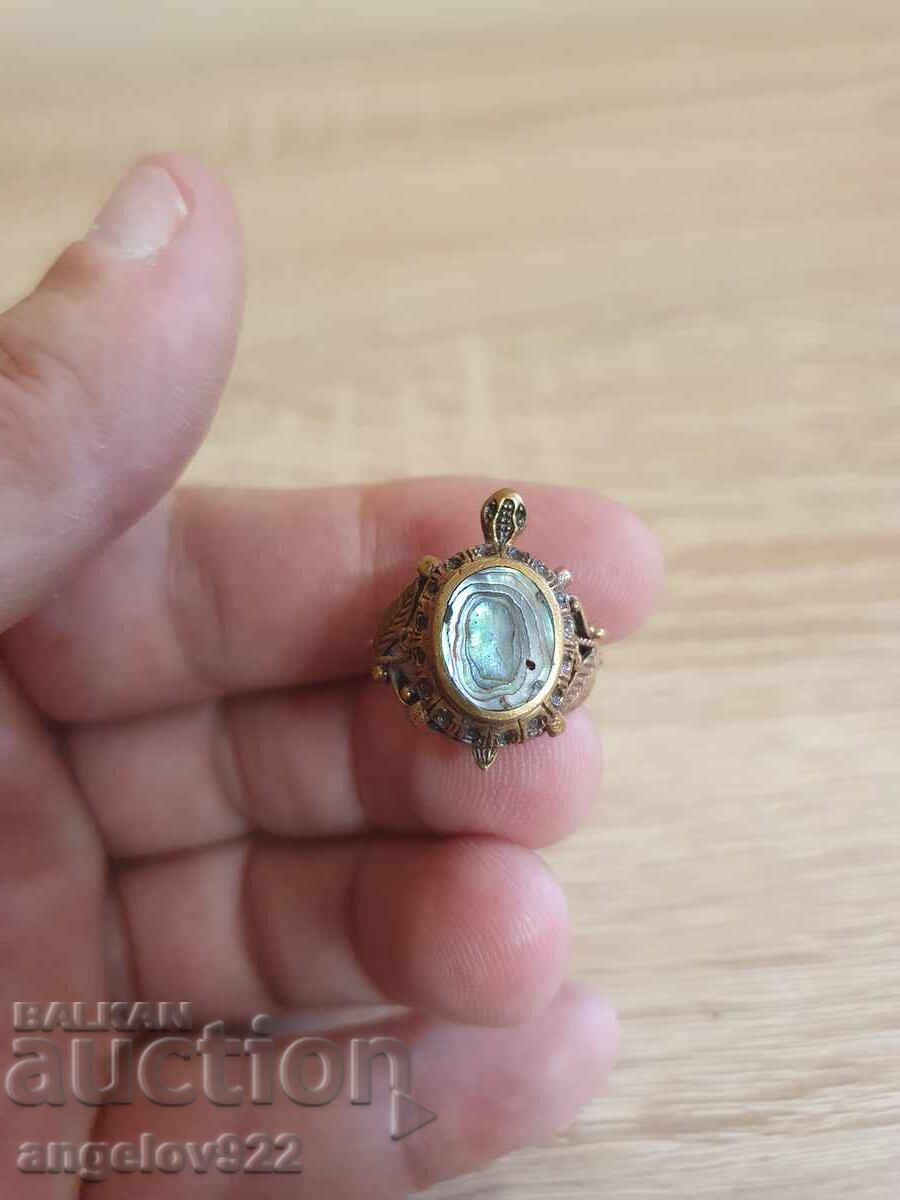 Delivery of Beautiful vintage ring!!! Delivery of Beautiful vintage ring!!!