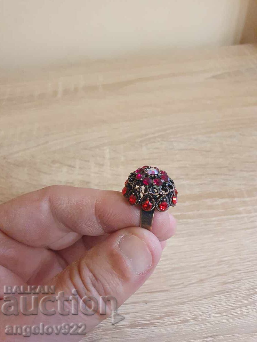 Auction Beautiful vintage ring!!! Auction Beautiful vintage ring!!!