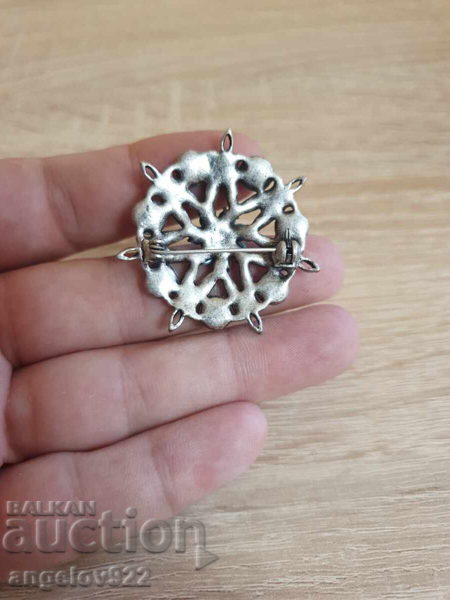 Delivery of Beautiful vintage brooch!!! Delivery of Beautiful vintage brooch!!!