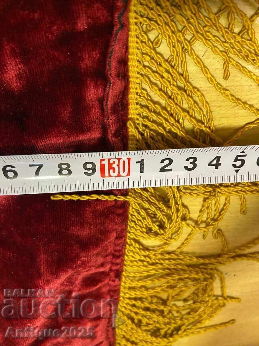 Livrarea Steag de catifea sovietic cu stemă brodată a URSS și Lenin