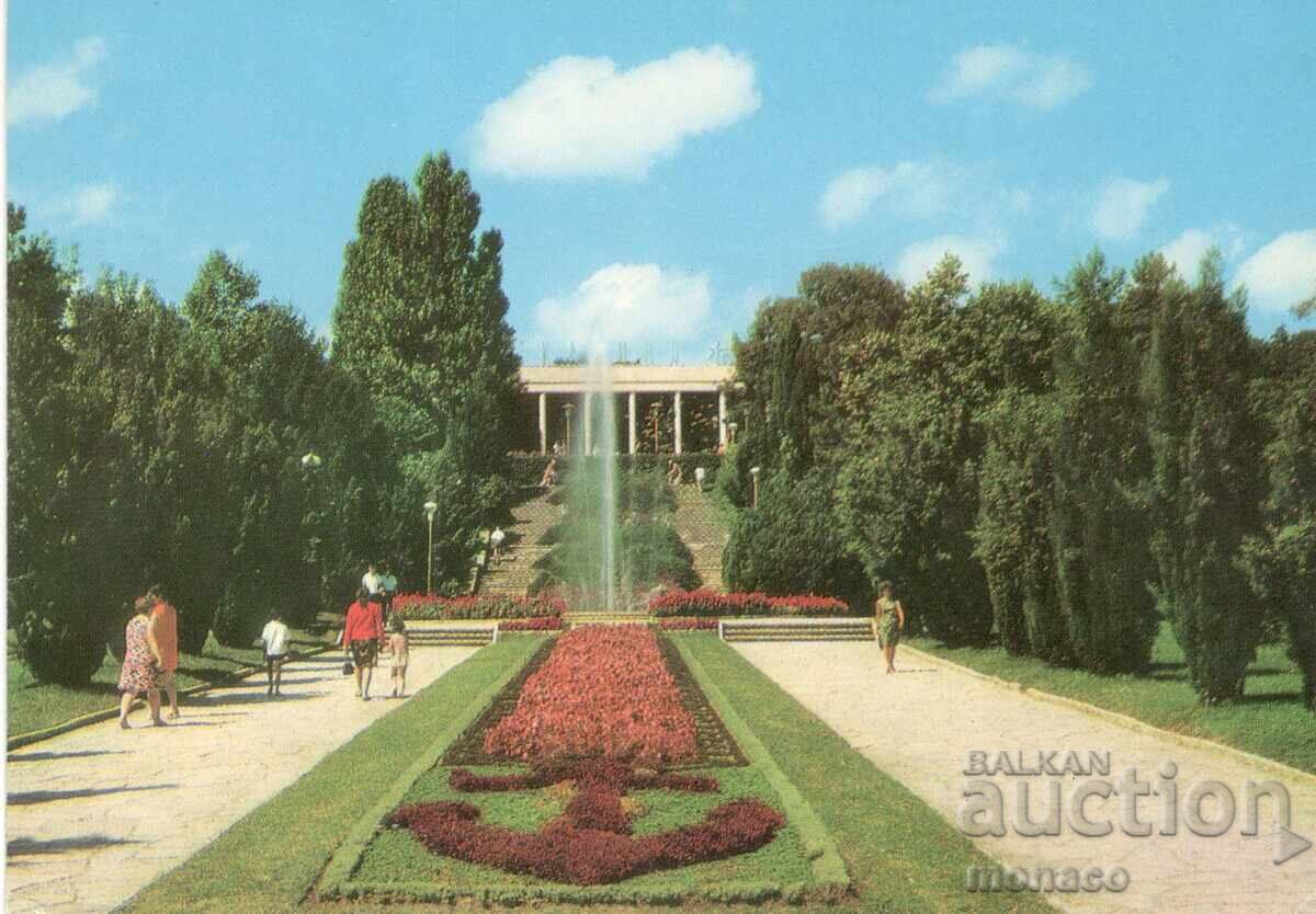 Παλιά καρτ ποστάλ - Χρυσή Ακτή, Πάρκο μπροστά στο καζίνο